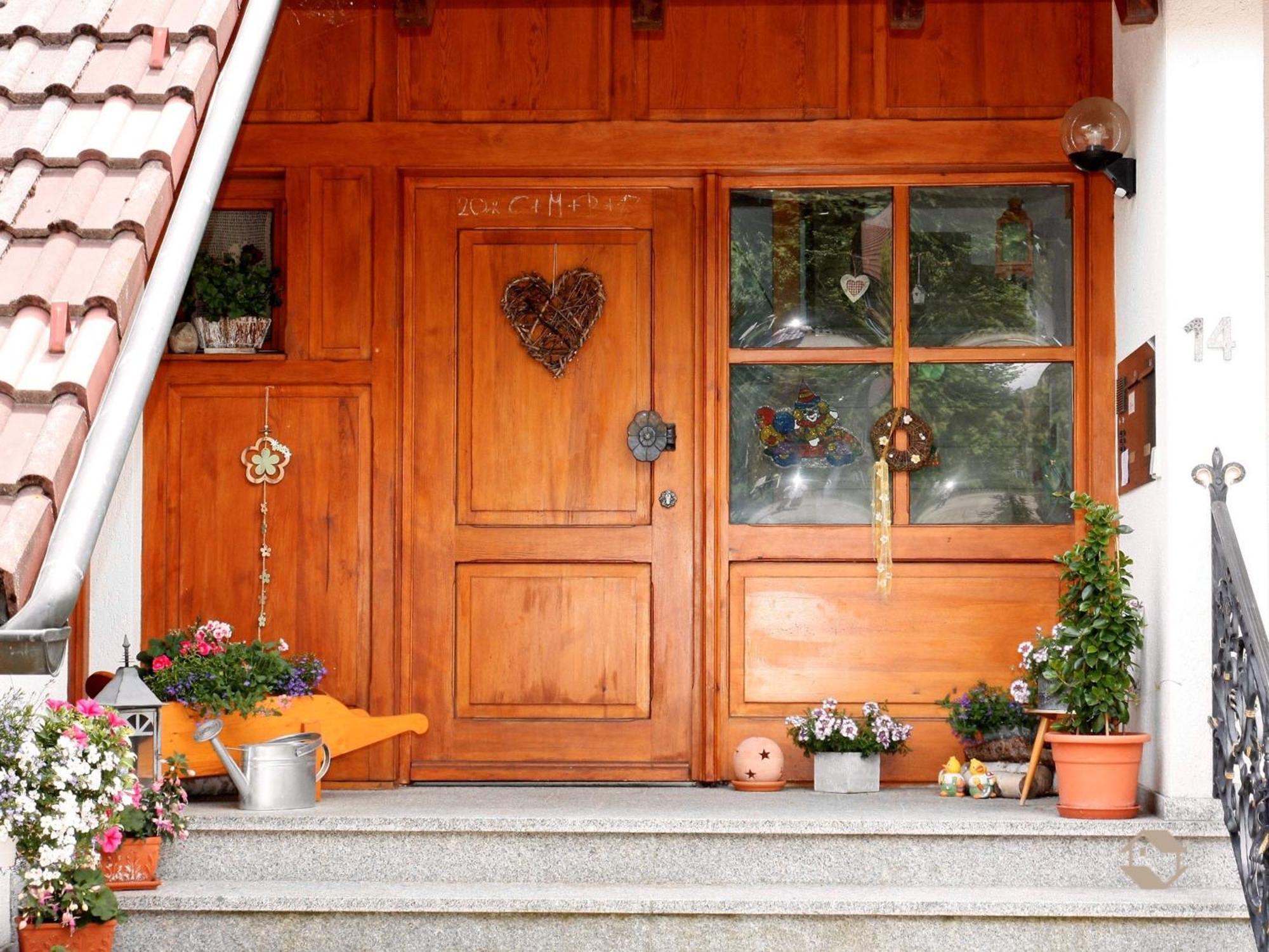 Haus Doerflinger Frau Marianne Apartment Шлухзее Екстериор снимка