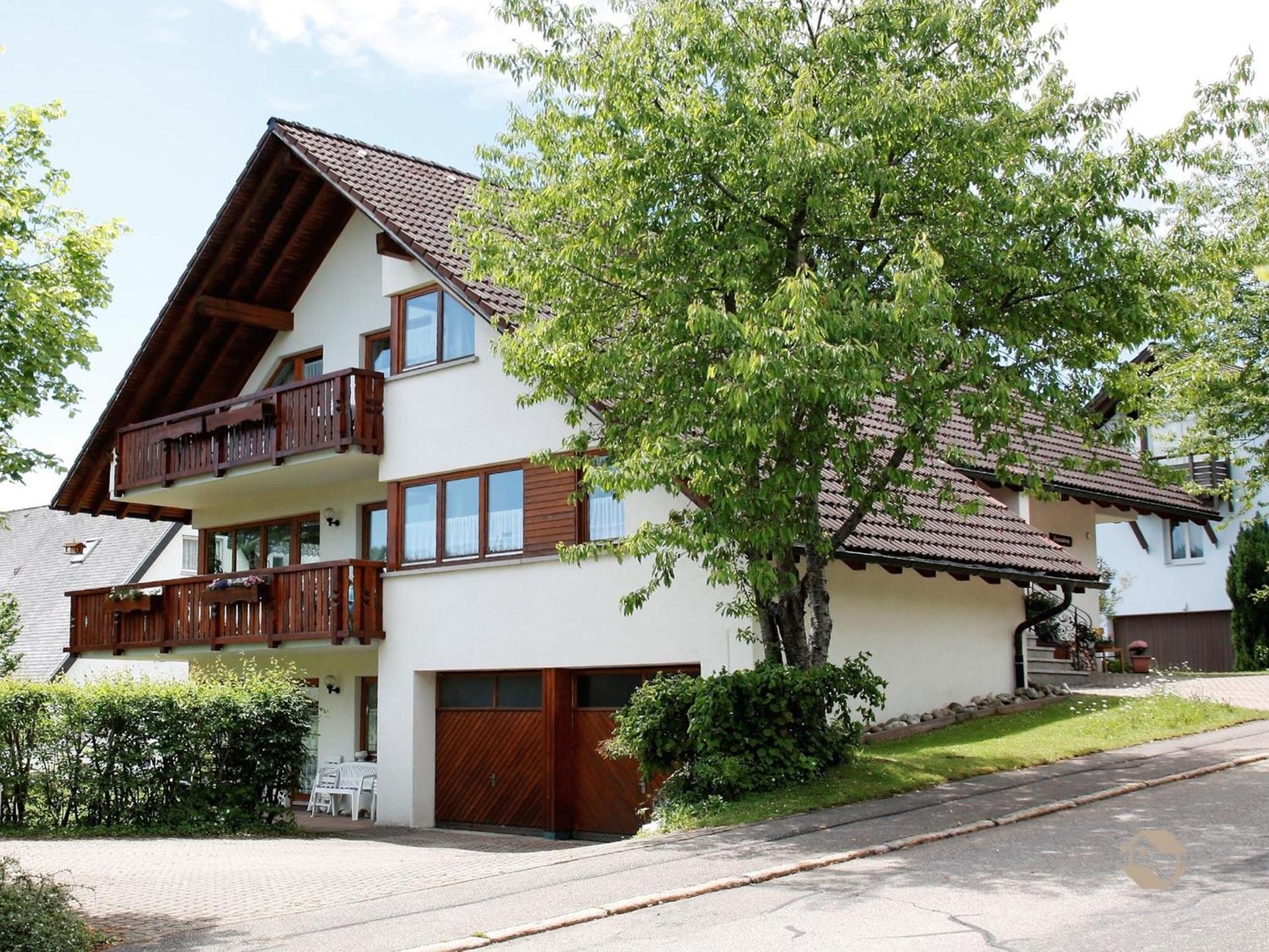 Haus Doerflinger Frau Marianne Apartment Шлухзее Екстериор снимка